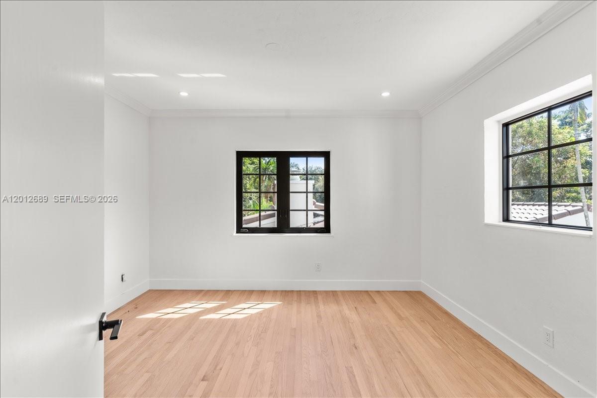 1426 Robbia Ave Coral Gables, FL 33146