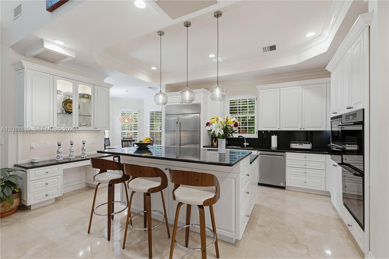 6801 SW 94th St Pinecrest, FL 33156