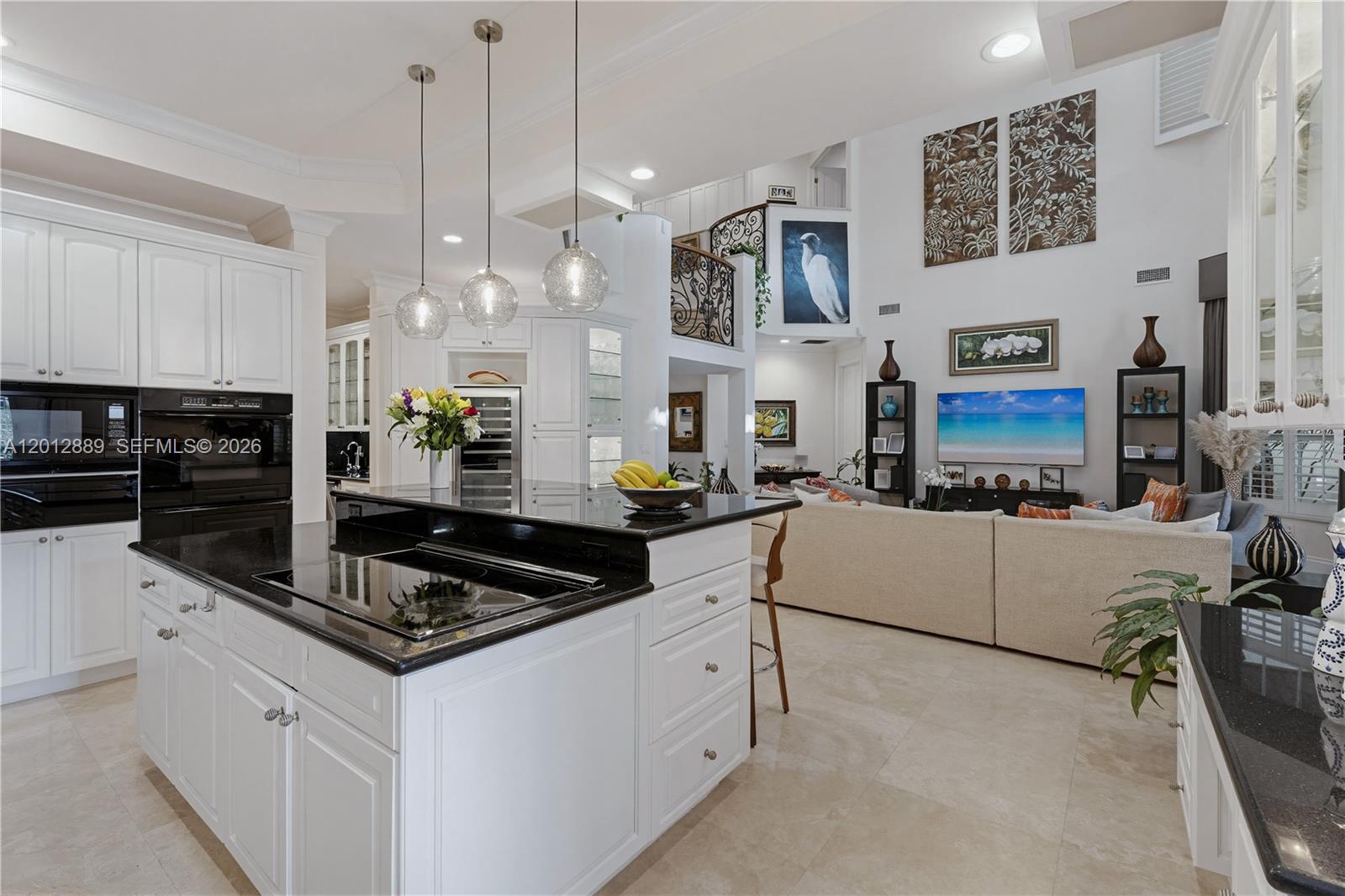 6801 SW 94th St Pinecrest, FL 33156