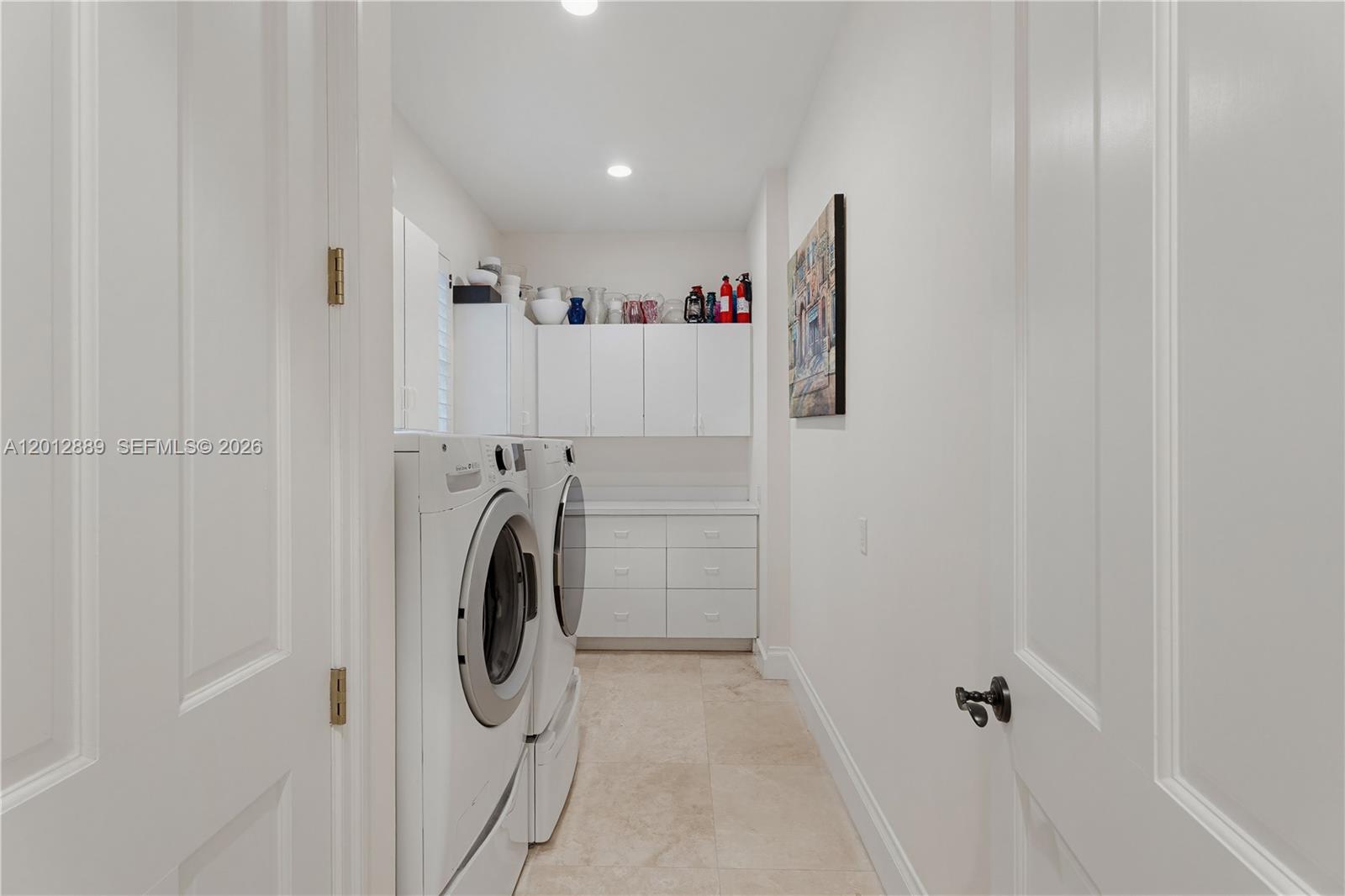 6801 SW 94th St Pinecrest, FL 33156