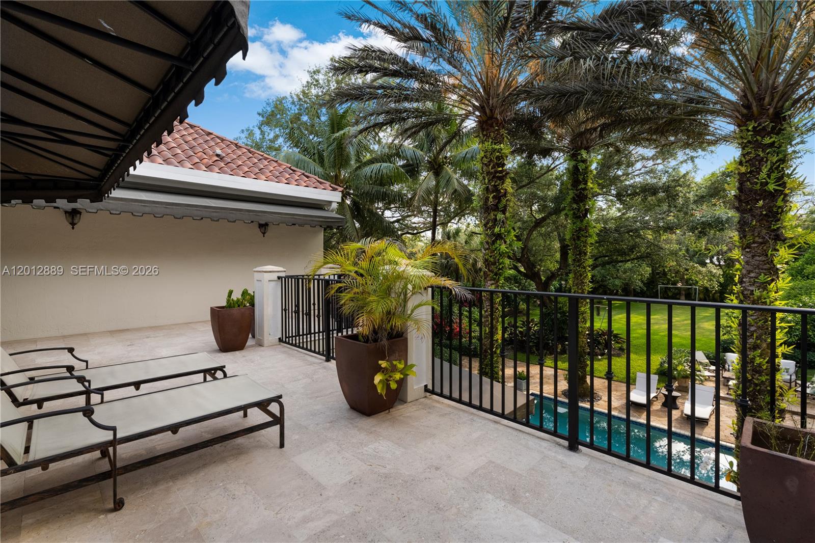 6801 SW 94th St Pinecrest, FL 33156