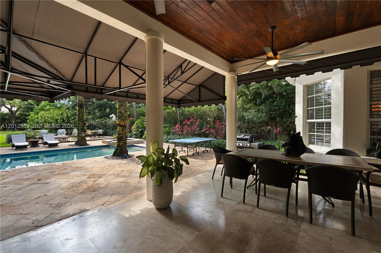 6801 SW 94th St Pinecrest, FL 33156