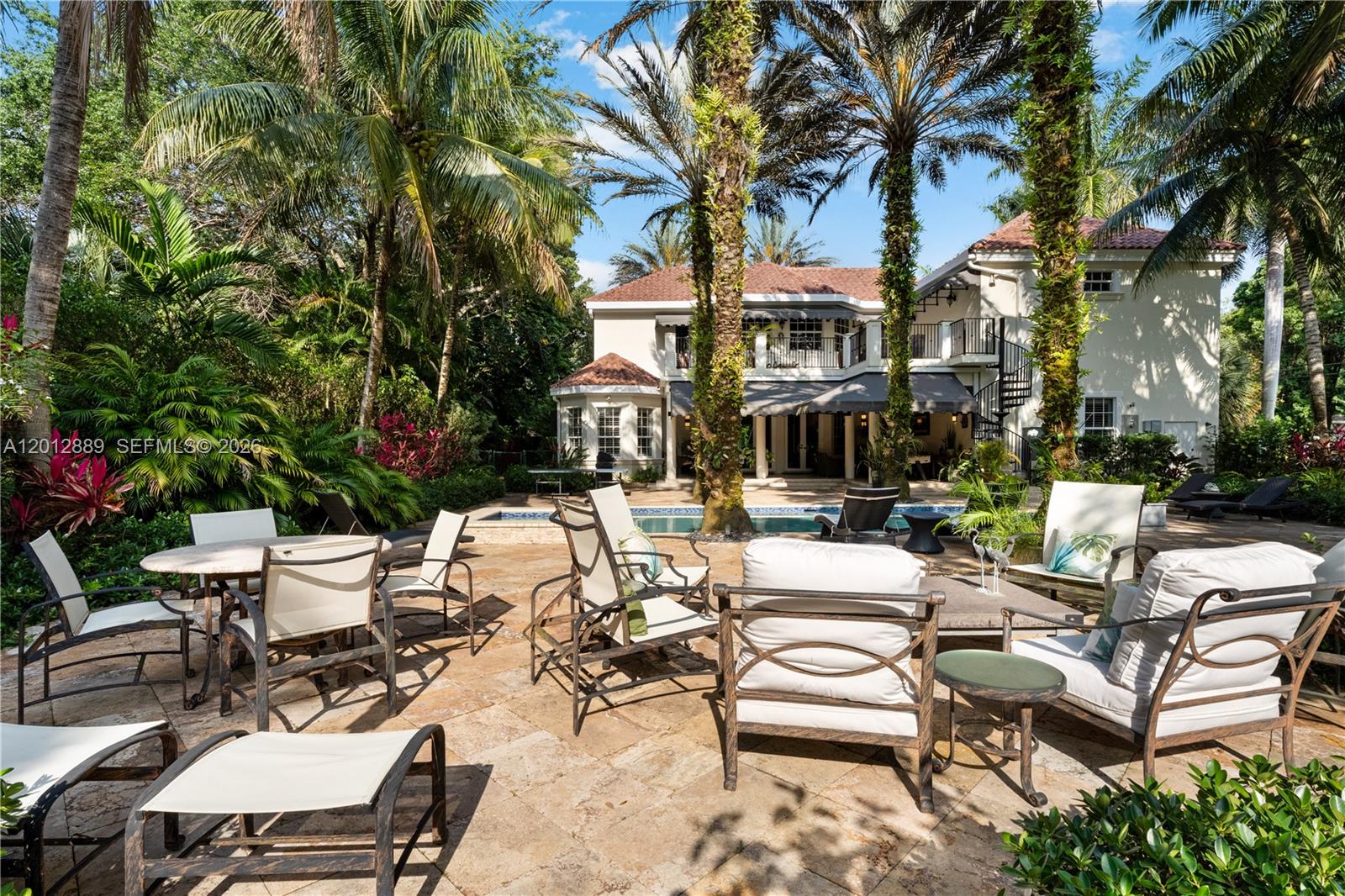 6801 SW 94th St Pinecrest, FL 33156