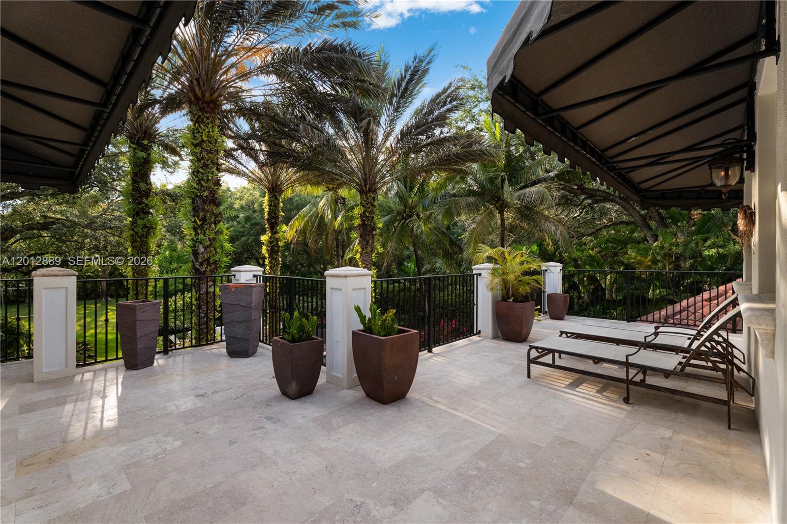 6801 SW 94th St Pinecrest, FL 33156