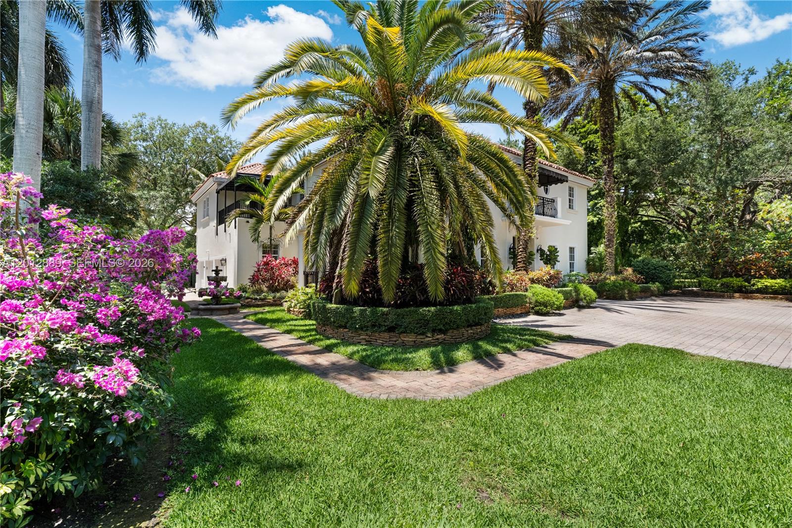 6801 SW 94th St Pinecrest, FL 33156