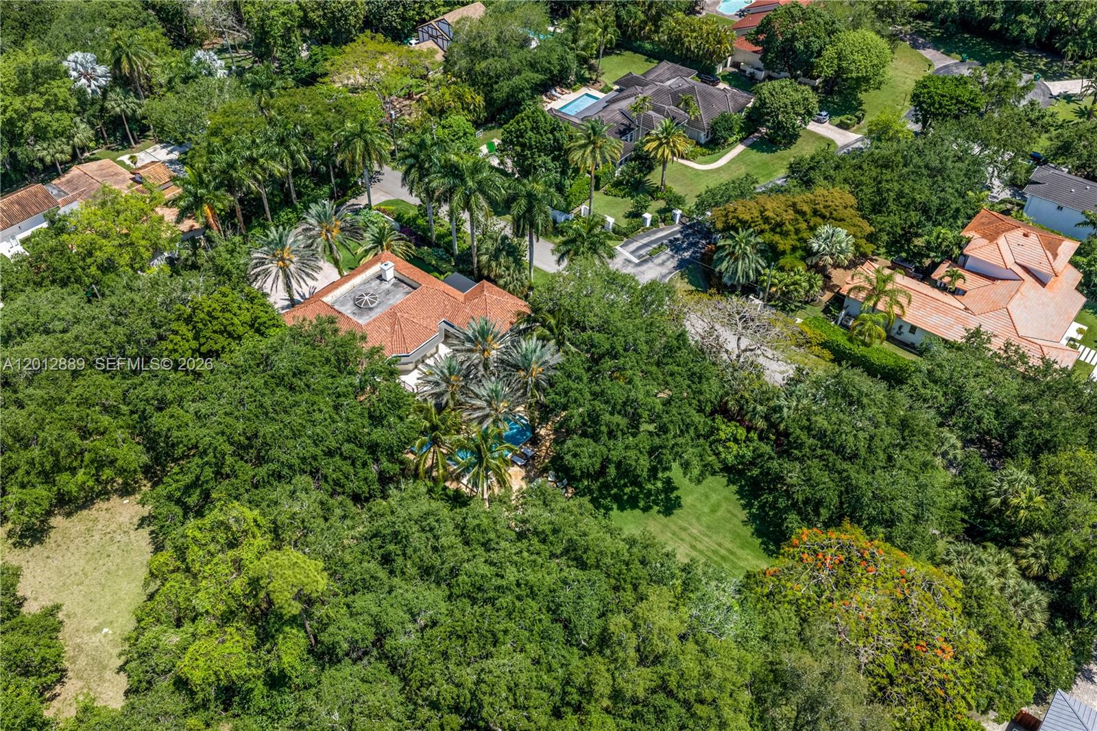 6801 SW 94th St Pinecrest, FL 33156