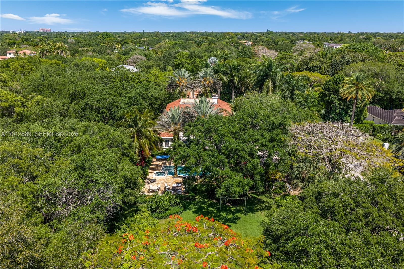 6801 SW 94th St Pinecrest, FL 33156