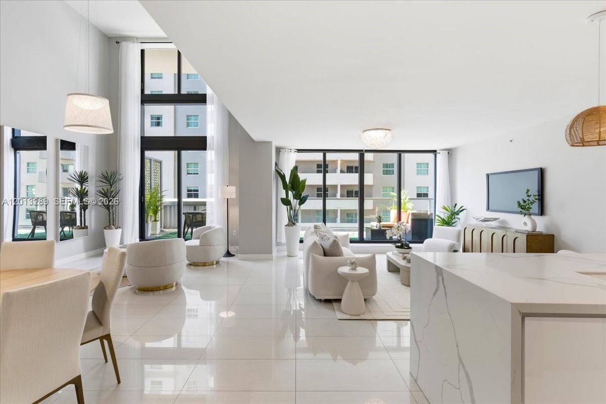 1111 SW 1st Ave #721-N Miami, FL 33130