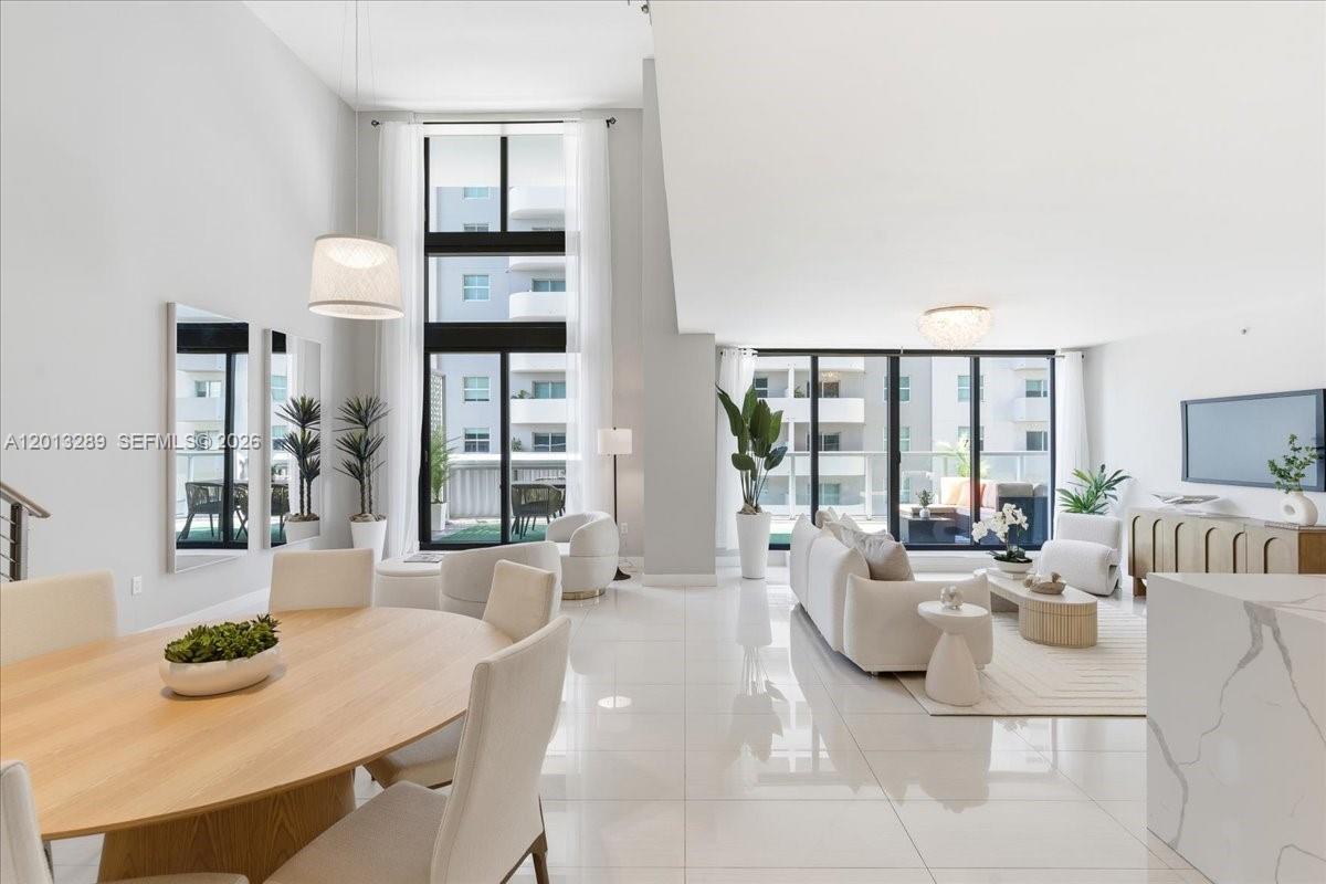 1111 SW 1st Ave #721-N Miami, FL 33130