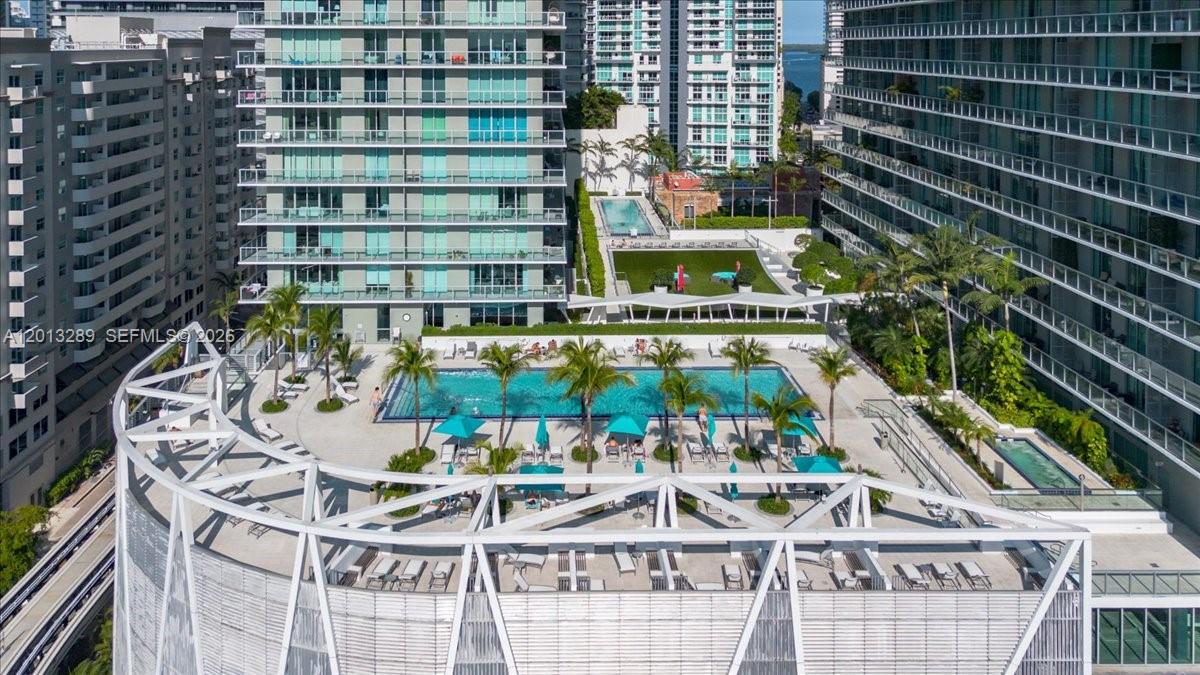 1111 SW 1st Ave #721-N Miami, FL 33130