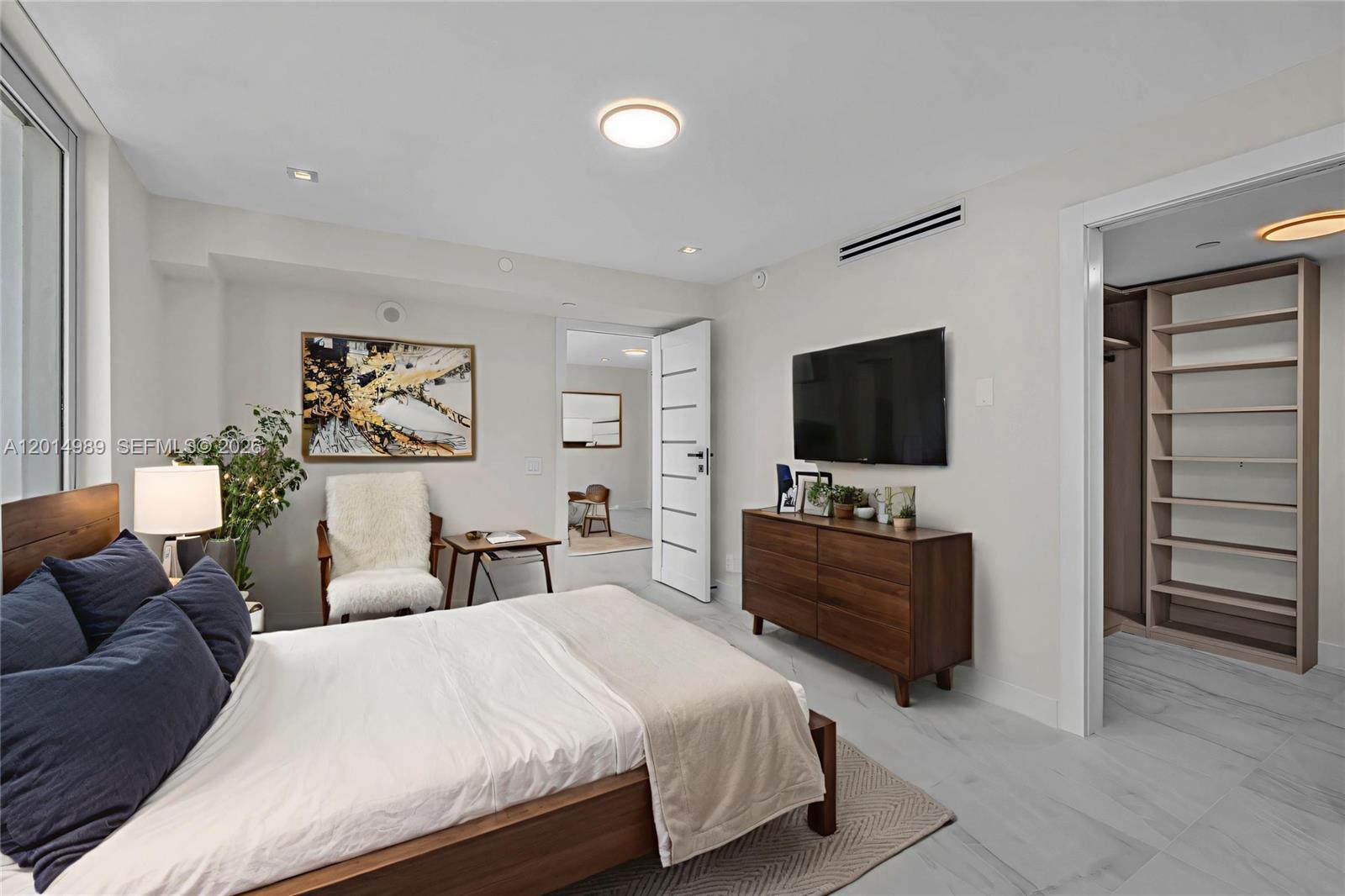 9499 Collins Ave #1009 Surfside, FL 33154