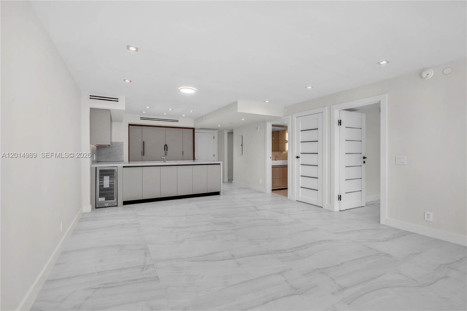 9499 Collins Ave #1009 Surfside, FL 33154