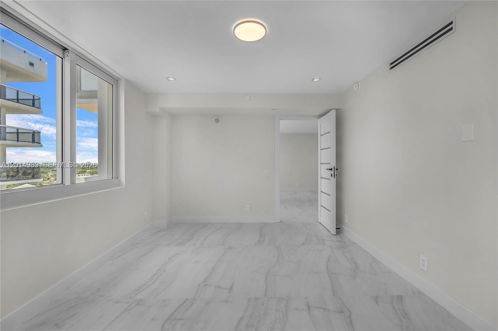 9499 Collins Ave #1009 Surfside, FL 33154
