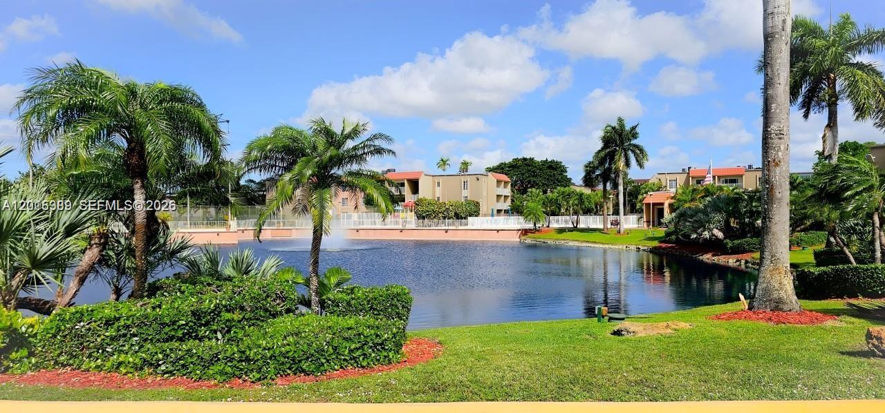 5201 NW Geneva Way #103 Doral, FL 33166