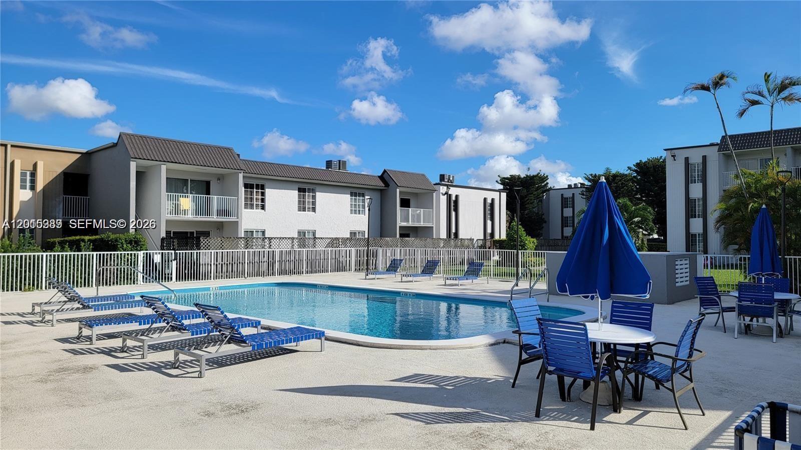 5201 NW Geneva Way #103 Doral, FL 33166