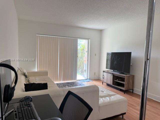 5201 NW Geneva Way #103 Doral, FL 33166