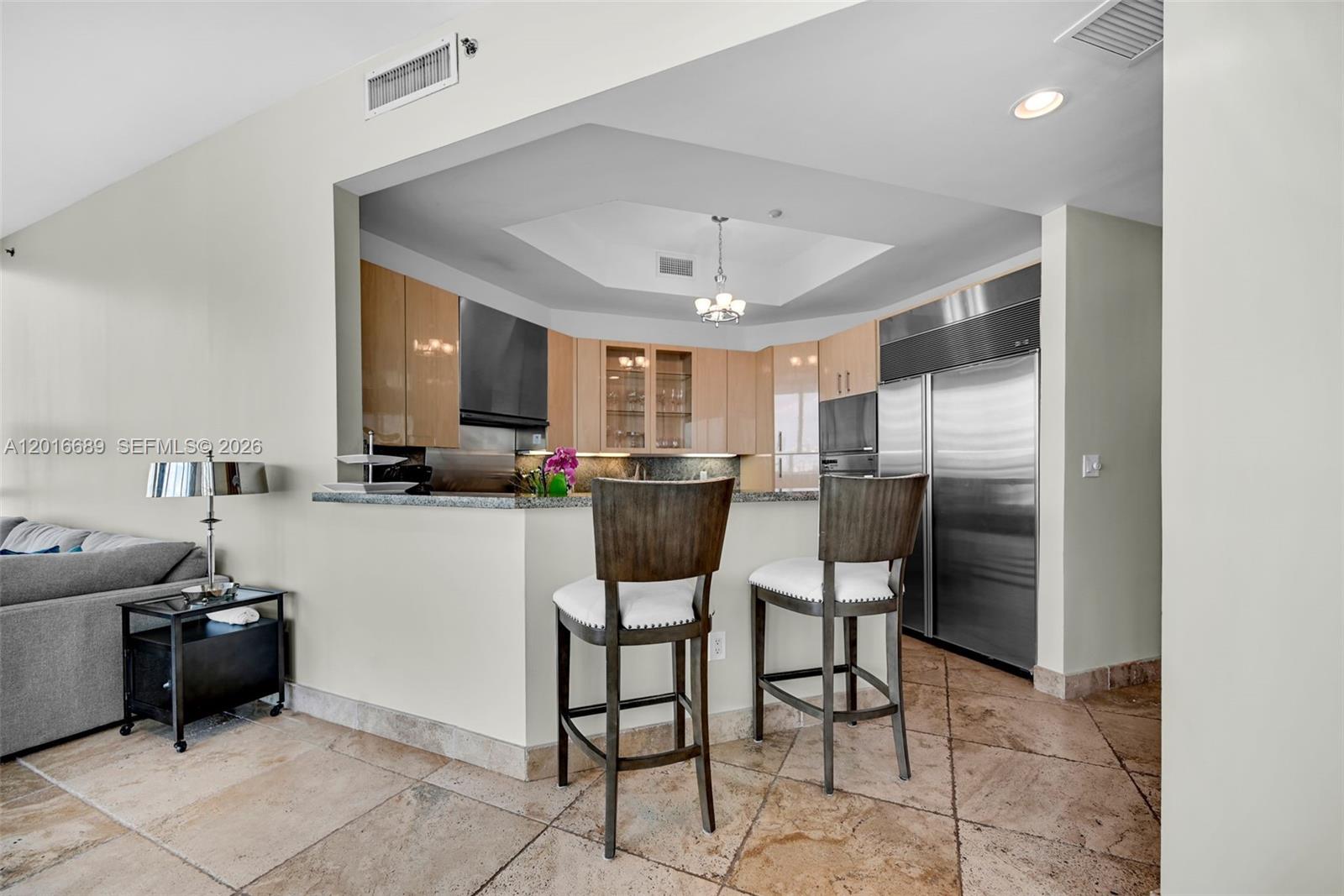 100 S Pointe Dr #801 Miami Beach, FL 33139