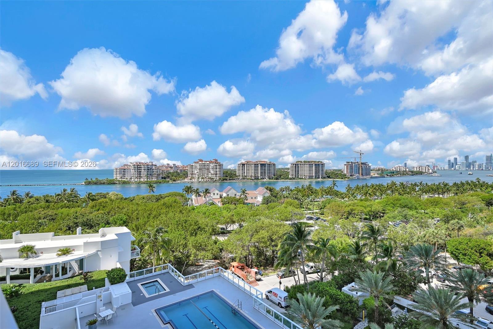 100 S Pointe Dr #801 Miami Beach, FL 33139