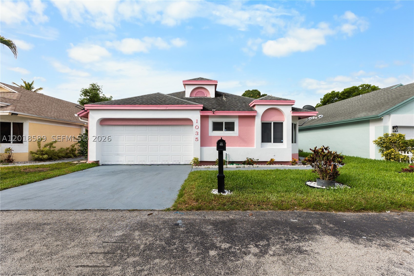 1035 W Jasmine Ln