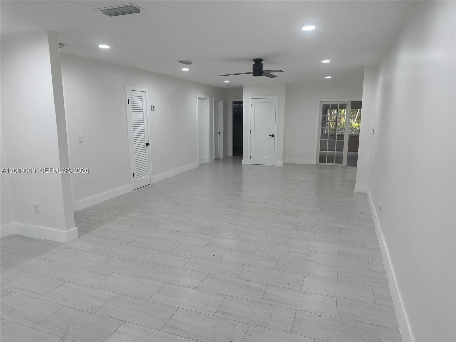 517 Navarre #517 Coral Gables, FL 33134