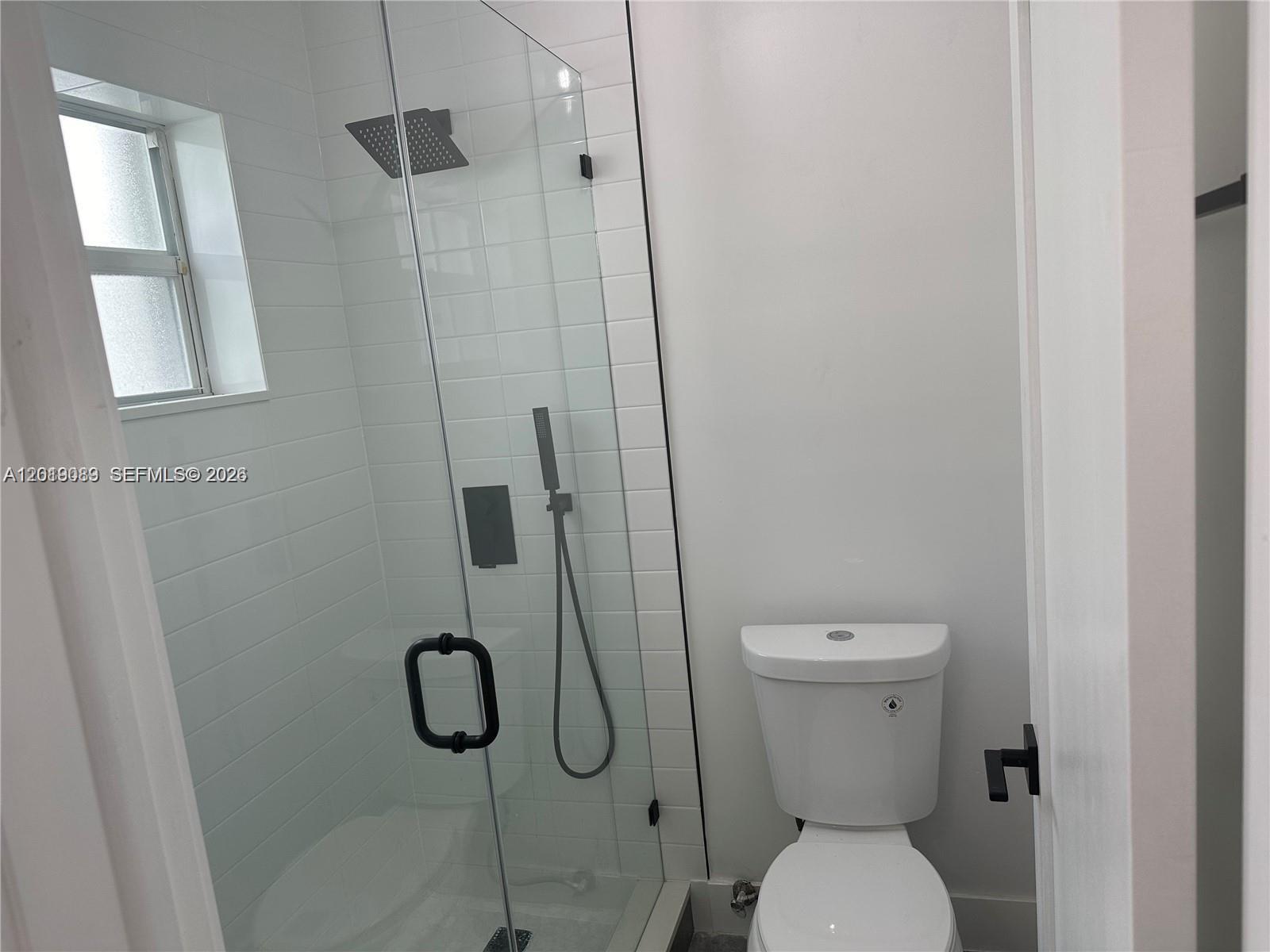 517 Navarre #517 Coral Gables, FL 33134