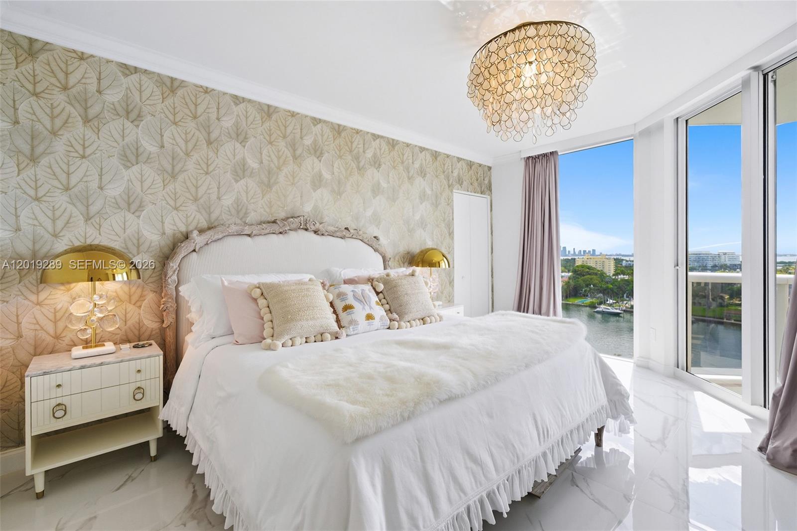 4779 Collins Ave #1206 Miami Beach, FL 33140