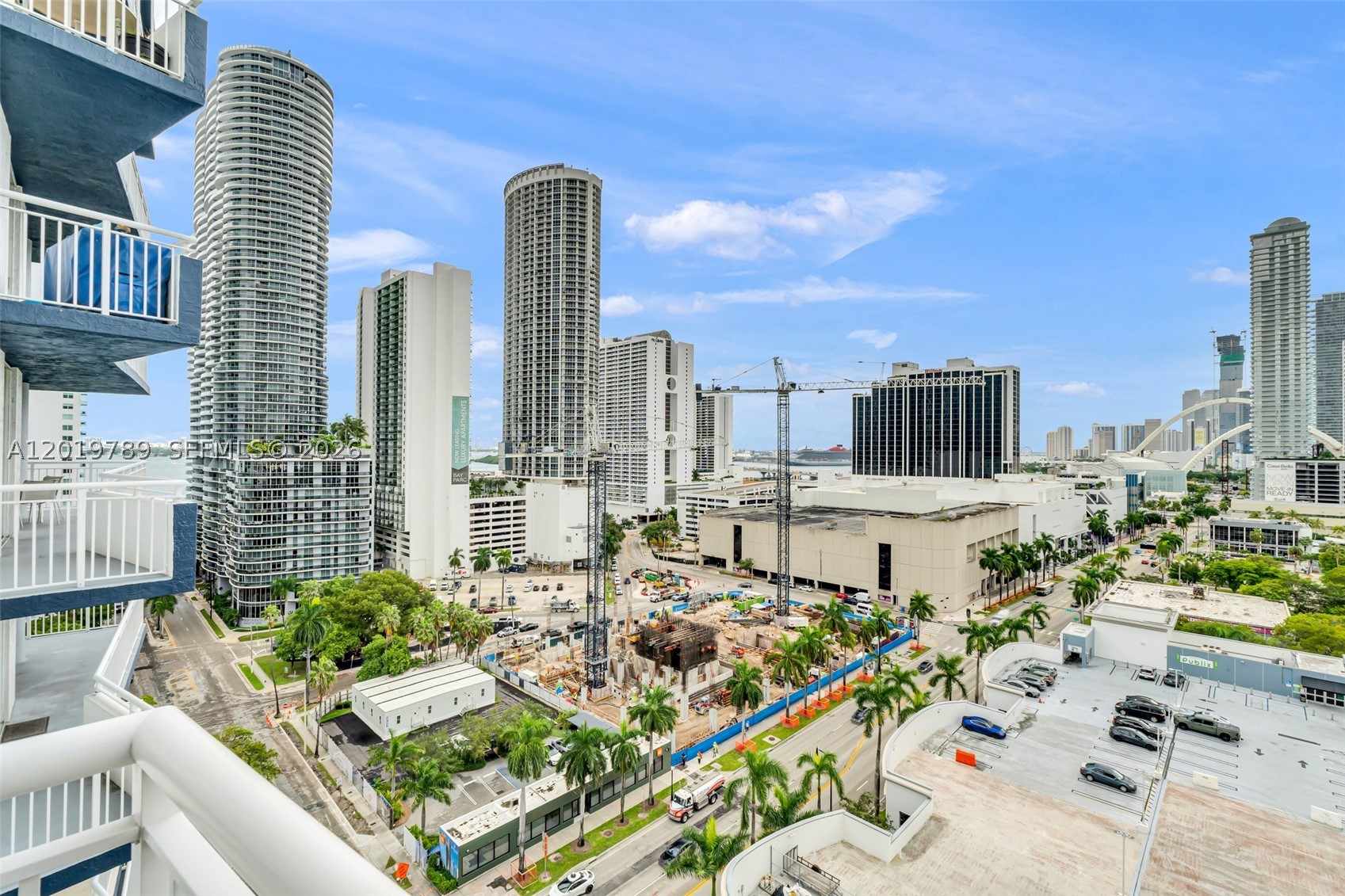 image 1800 Biscayne Plaza19