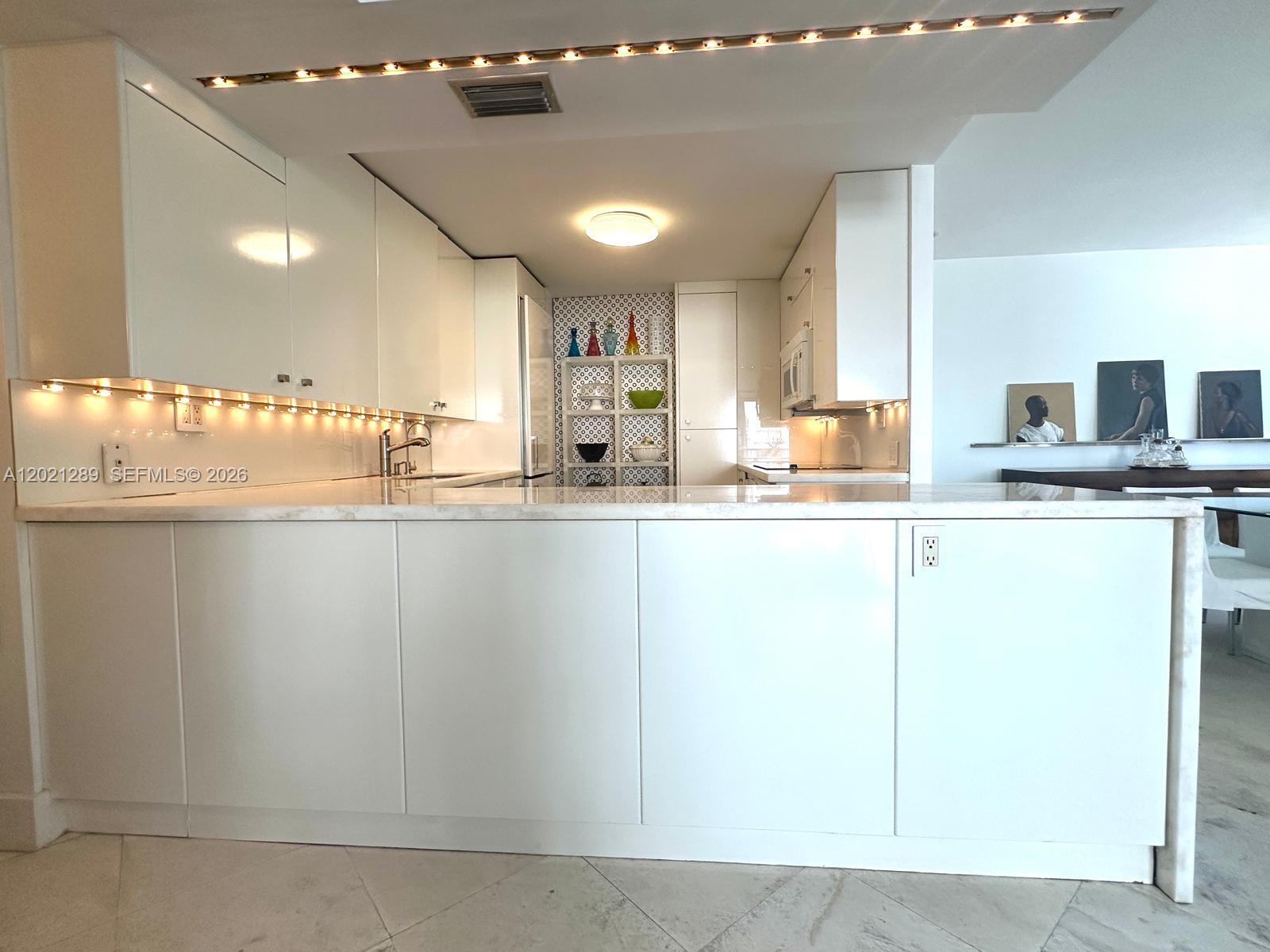 150 Ocean Ln Dr #2A Key Biscayne, FL 33149