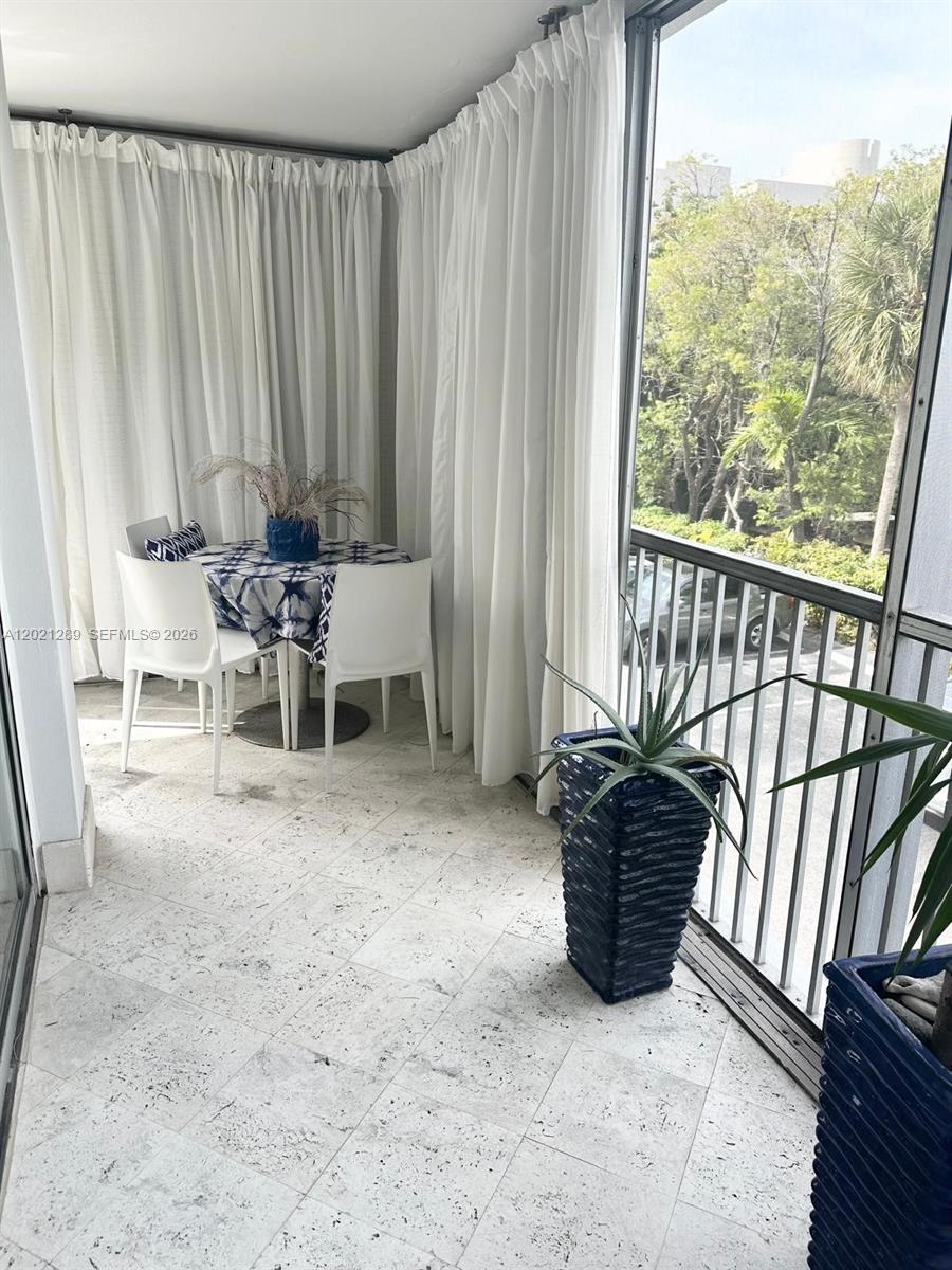 150 Ocean Ln Dr #2A Key Biscayne, FL 33149