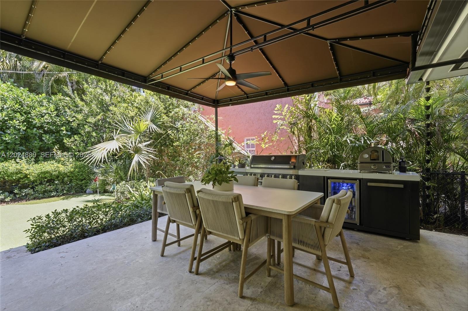 1505 Robbia Ave Coral Gables, FL 33146
