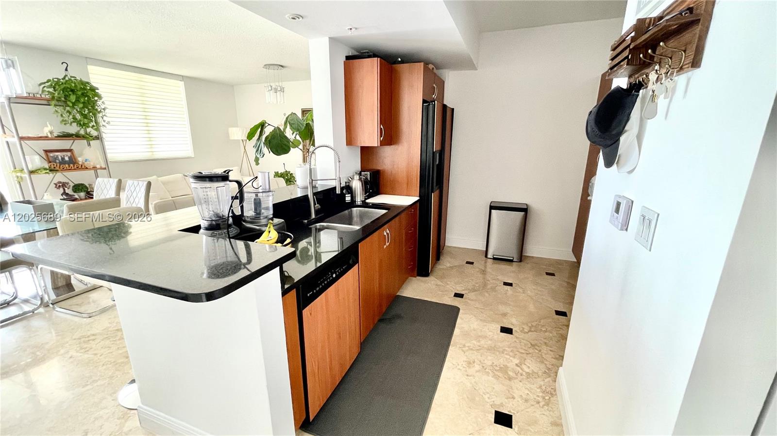 image The Venture at Aventura4