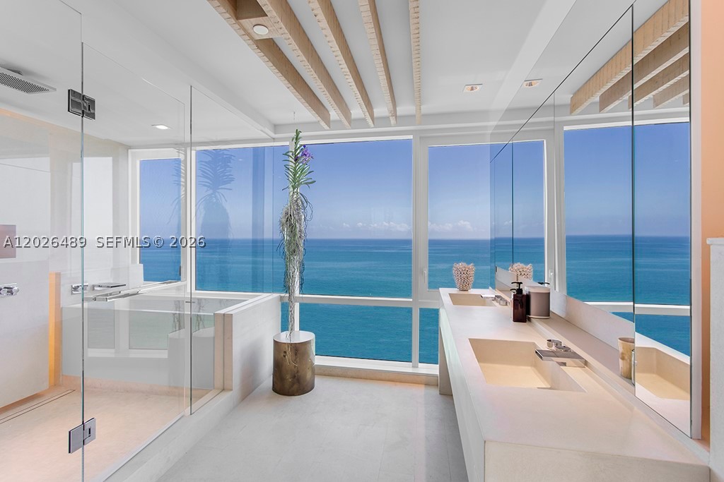102 24th St #PH-1610 Miami Beach, FL 33139