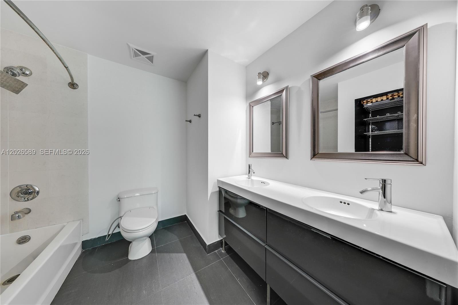 60 SW 13th St #4404 Miami, FL 33130