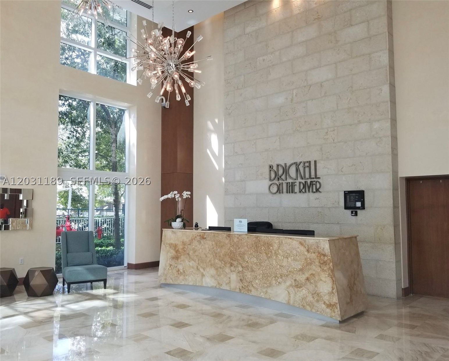 image Brickell on the River North7