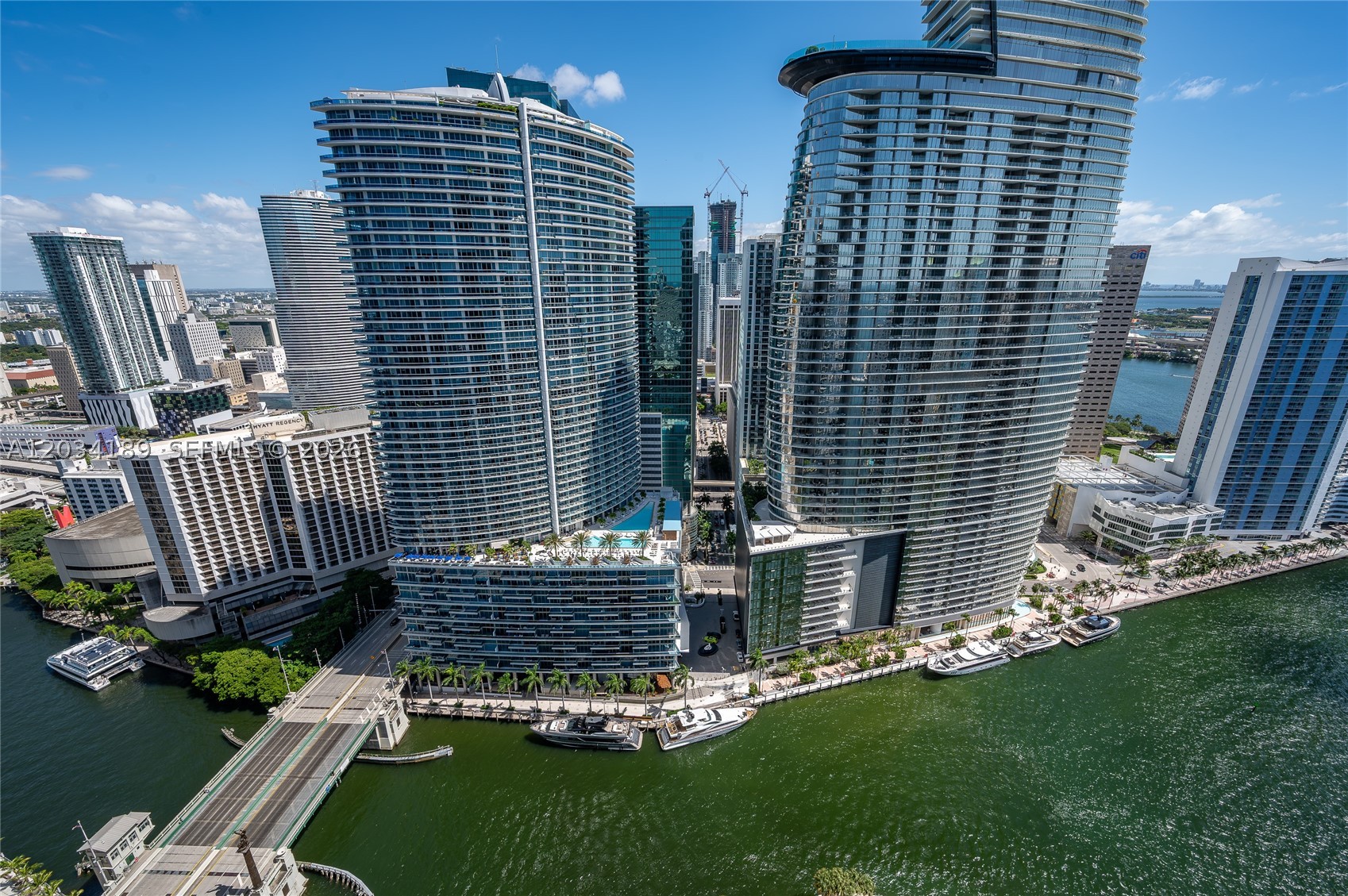 image Icon Brickell I0