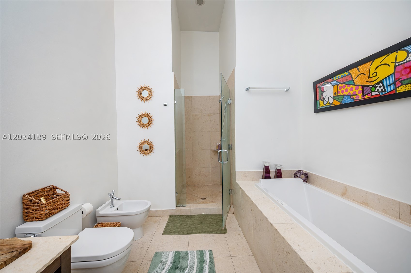 475 Brickell Ave #4115 Miami, FL 33131