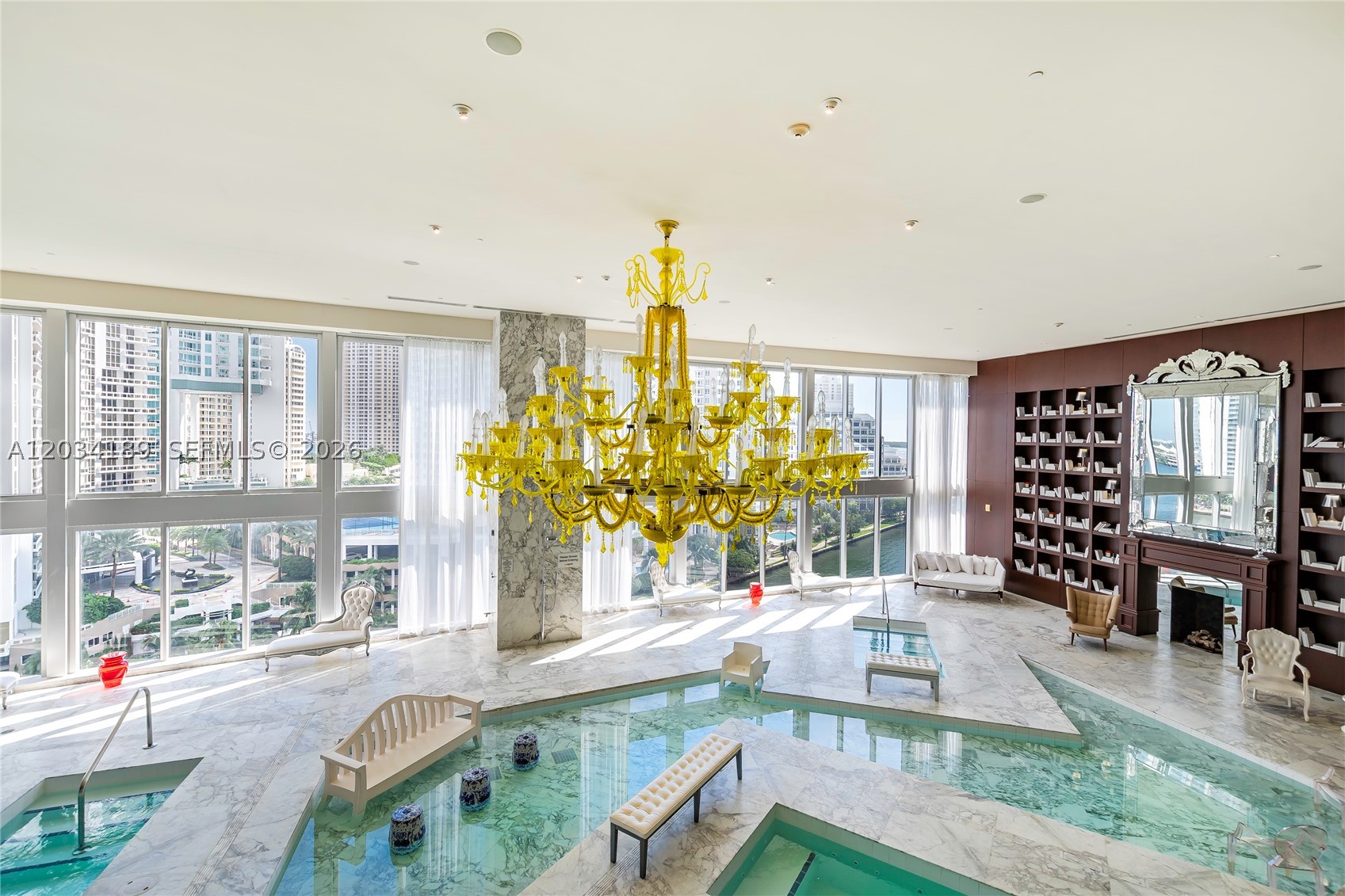 475 Brickell Ave #4115 Miami, FL 33131