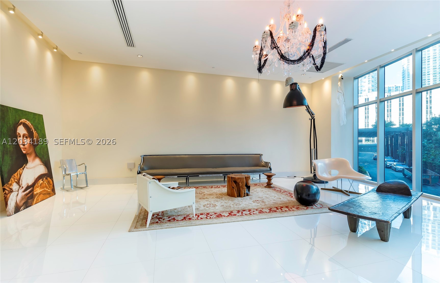 475 Brickell Ave #4115 Miami, FL 33131