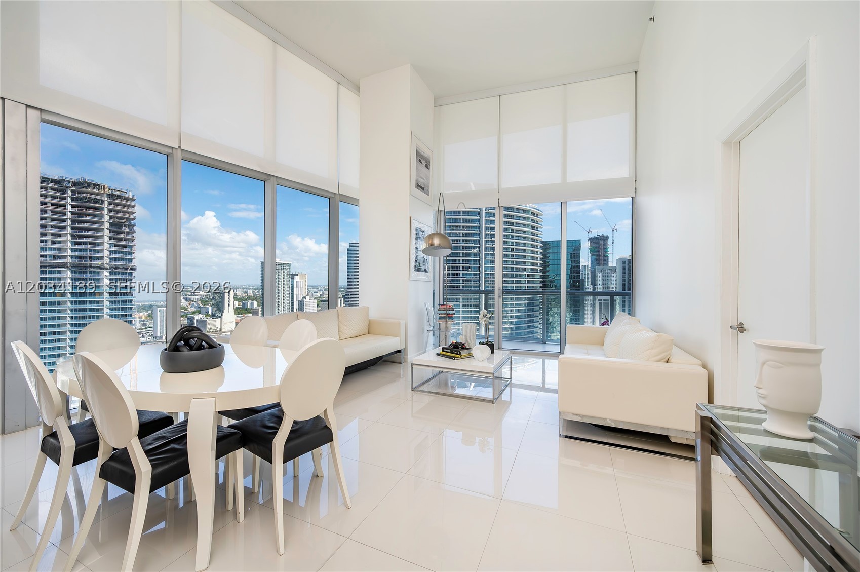 475 Brickell Ave #4115 Miami, FL 33131