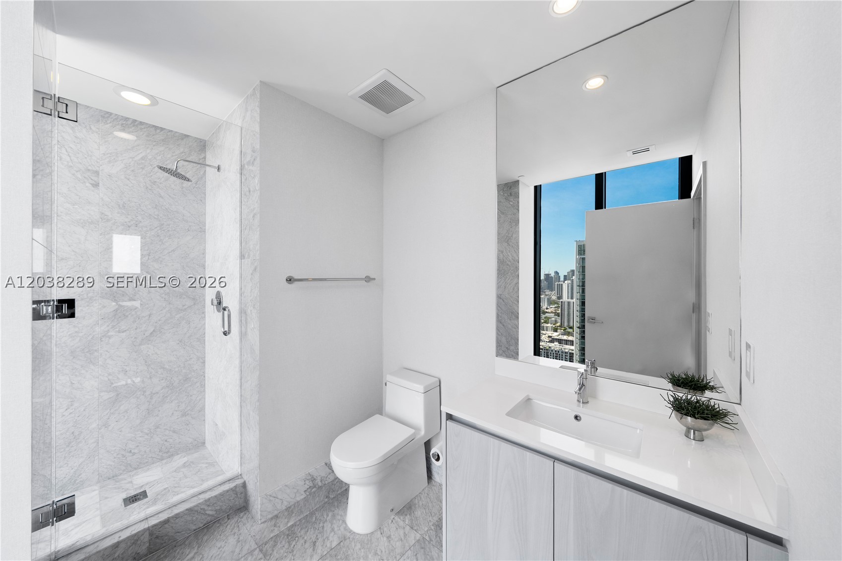 3131 NE 7th Ave #PH5201 Miami, FL 33137
