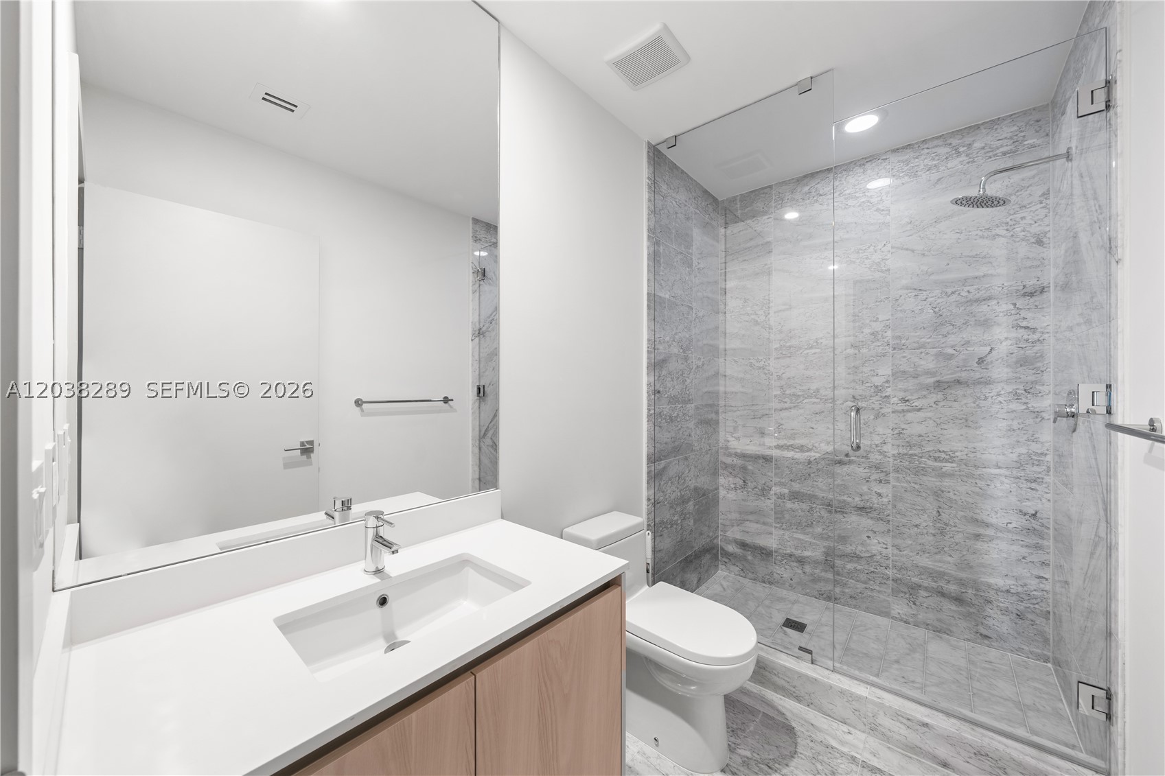 3131 NE 7th Ave #PH5201 Miami, FL 33137