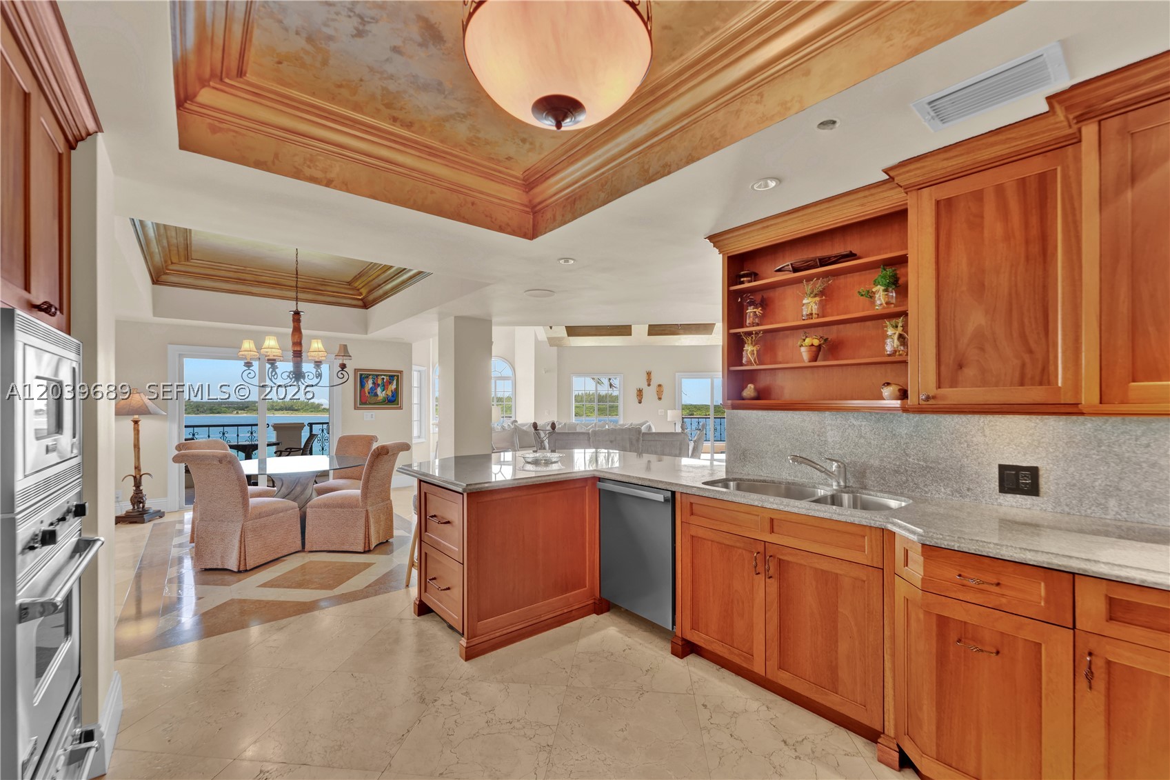 2244 Fisher Is Dr #3404 Miami Beach, FL 33109