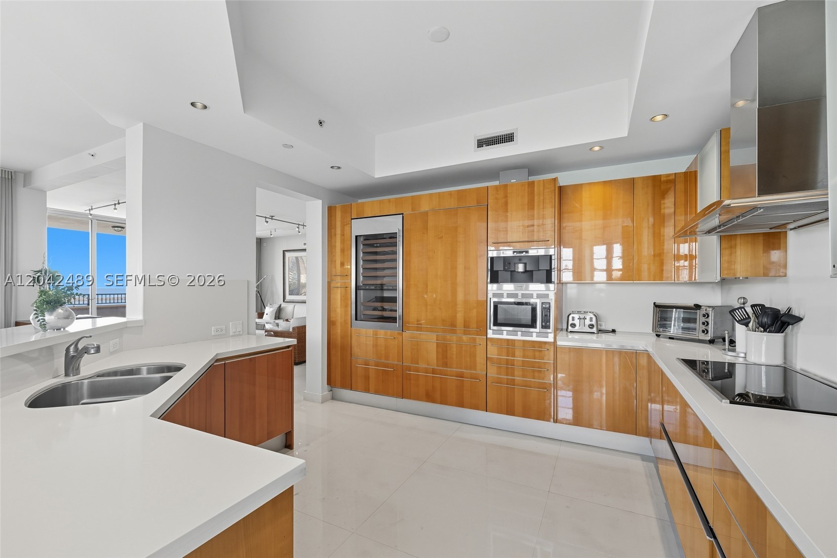 7141 Fisher Is Dr #7141 Miami Beach, FL 33109