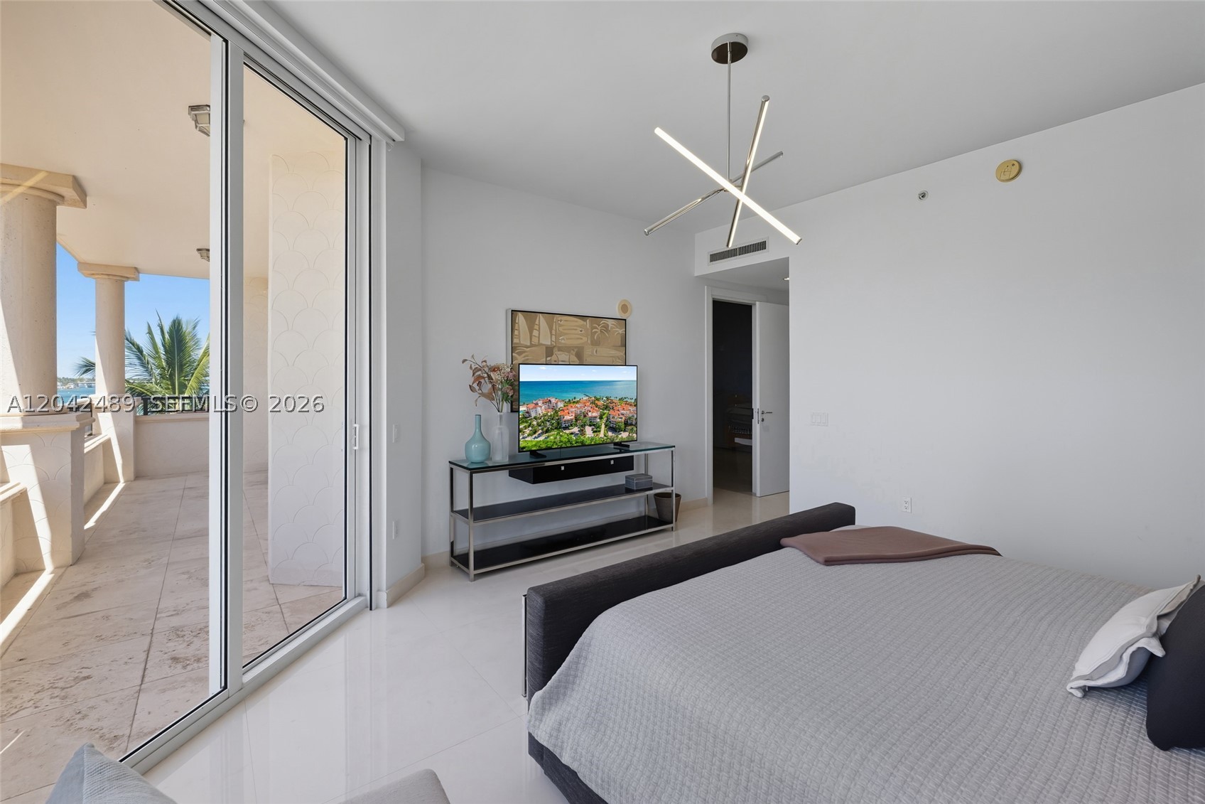 7141 Fisher Is Dr #7141 Miami Beach, FL 33109
