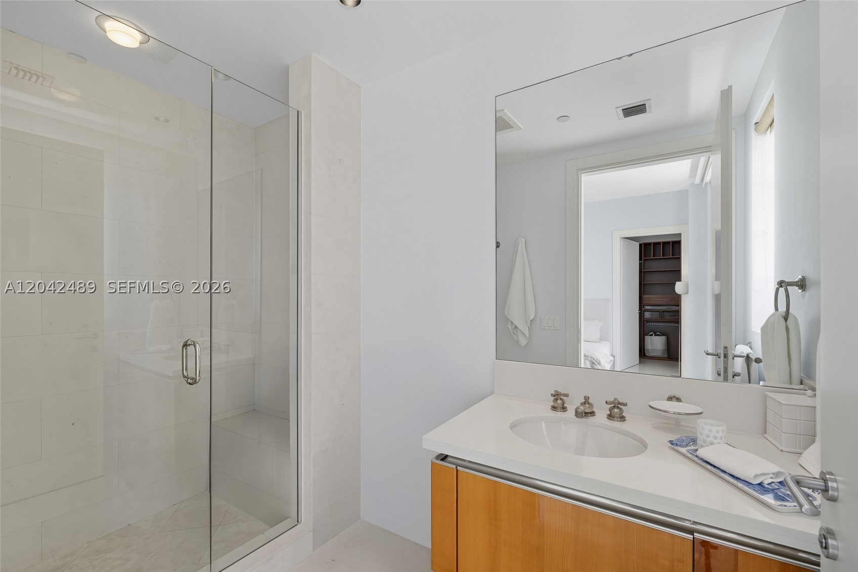 7141 Fisher Is Dr #7141 Miami Beach, FL 33109