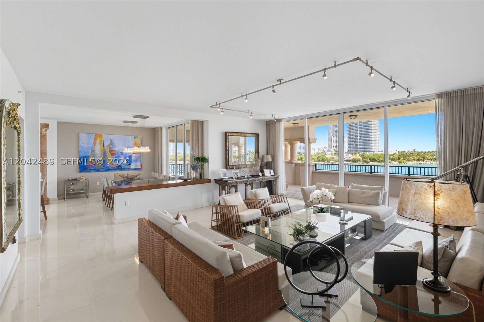 7141 Fisher Is Dr #7141 Miami Beach, FL 33109