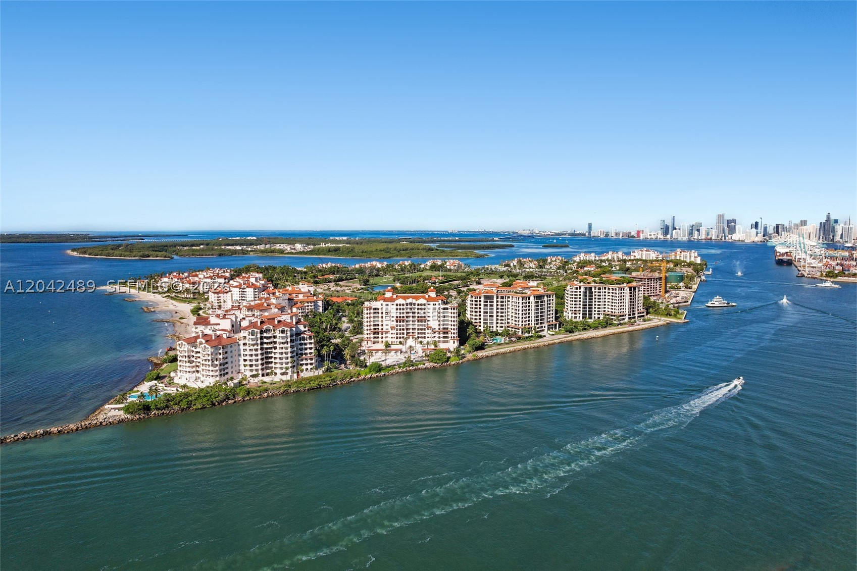7141 Fisher Is Dr #7141 Miami Beach, FL 33109