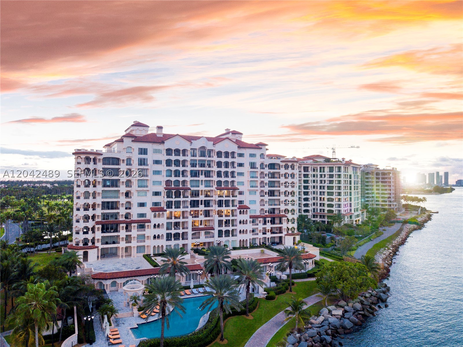 7141 Fisher Is Dr #7141 Miami Beach, FL 33109