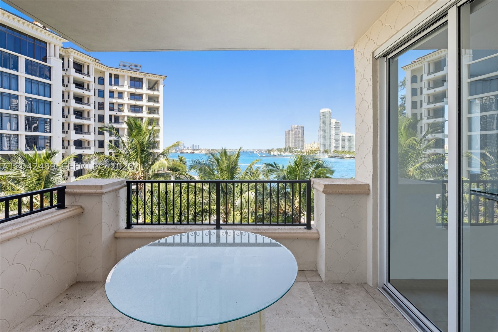 7141 Fisher Is Dr #7141 Miami Beach, FL 33109