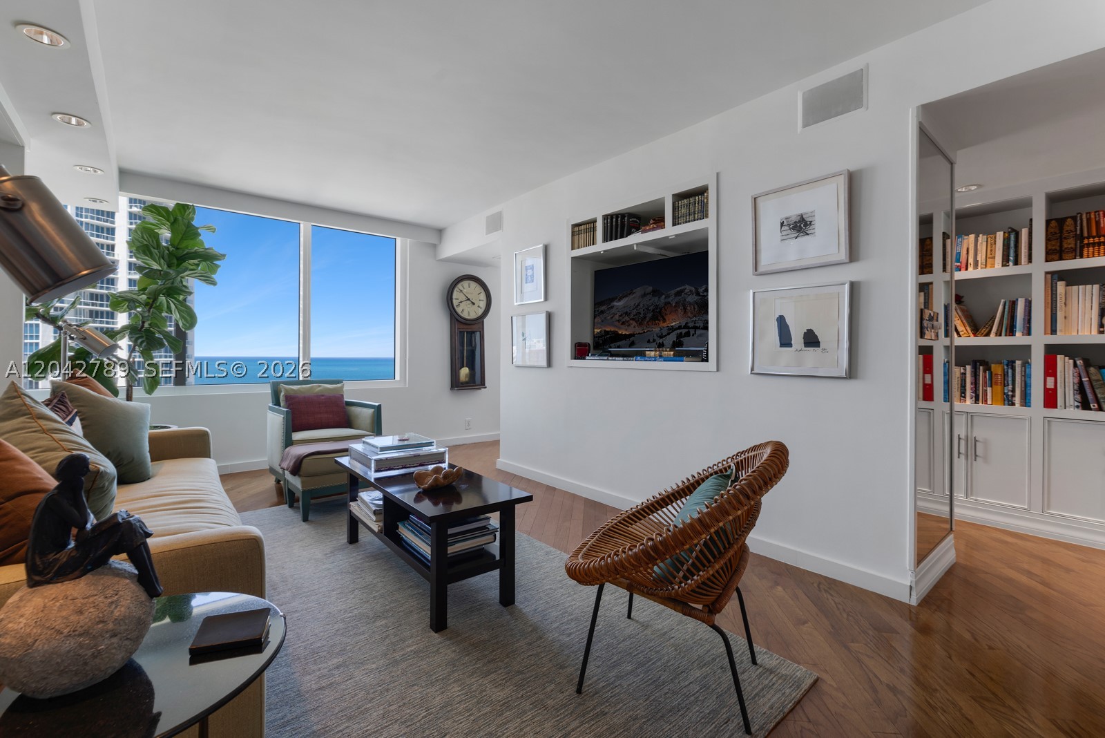 400 S Pointe Dr #1503/04 Miami Beach, FL 33139